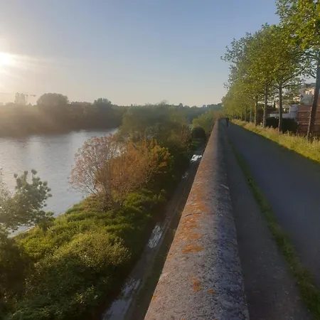 Appart Cosy Sur Berges De Garonne Pour & Affaires Apartment *